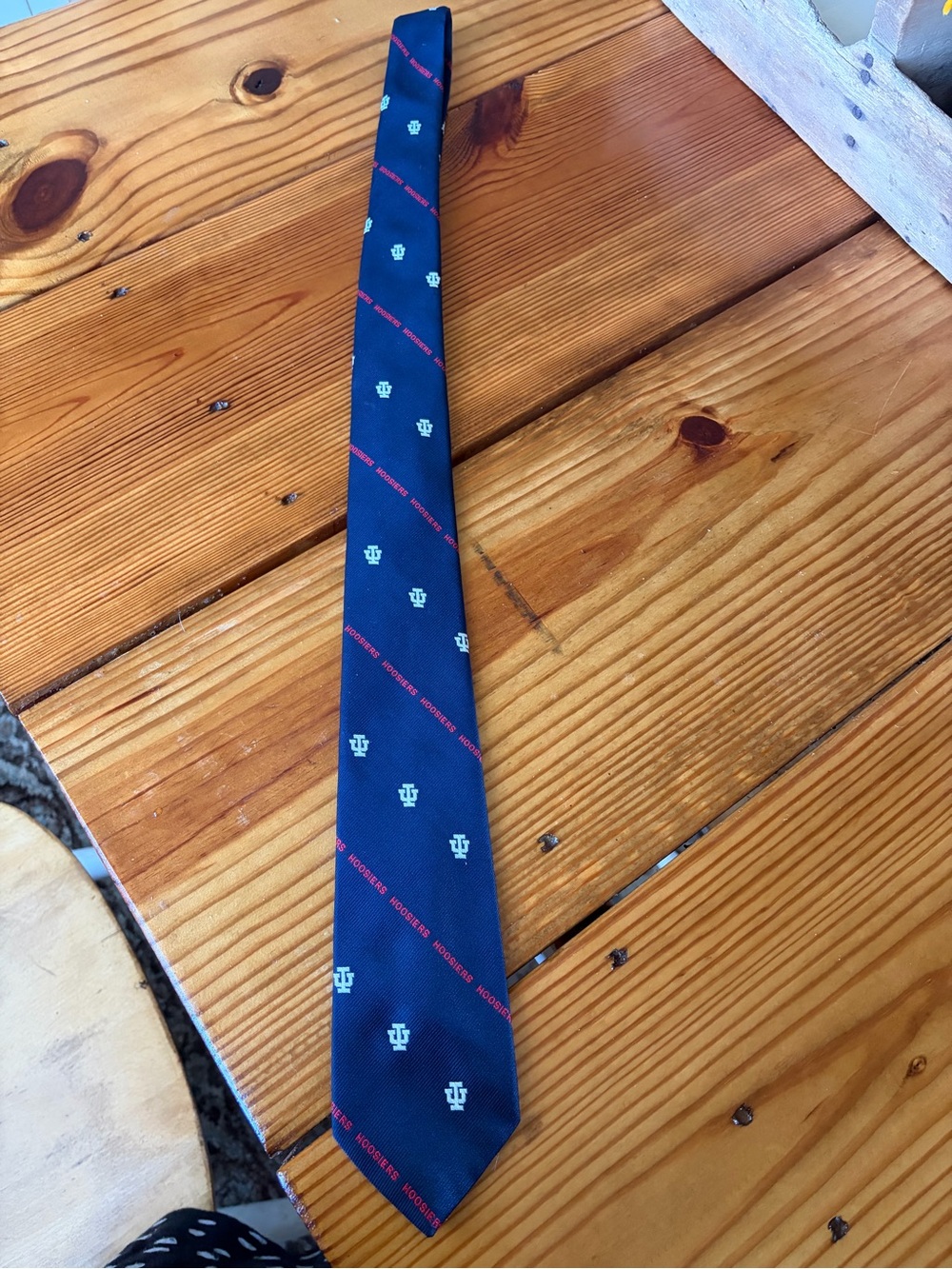 Kings Lynn Vintage Indiana University Hoosier Pattern Tie Polyester